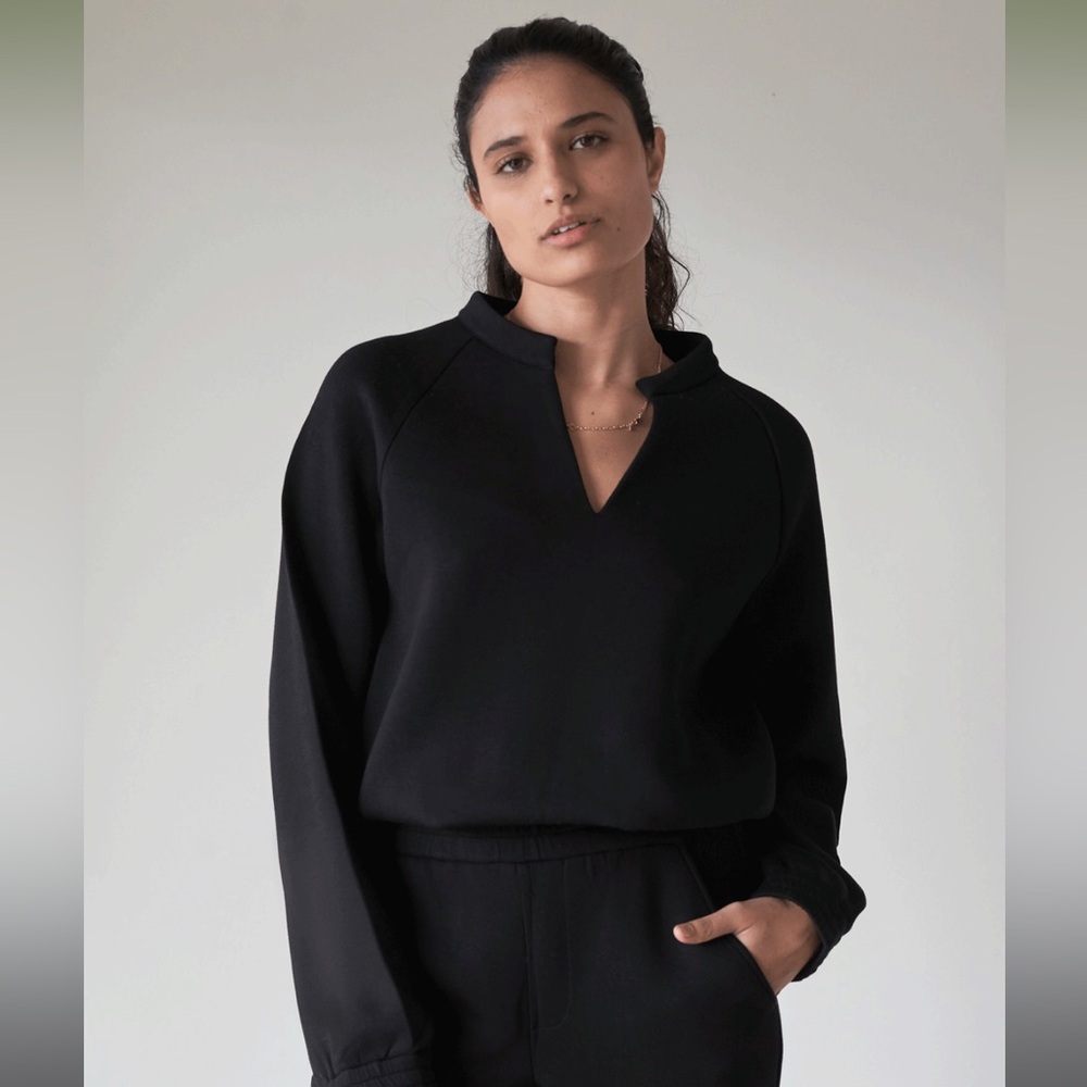 Leze the Label Black Athena V-Neck Women's Sweater in X-Small